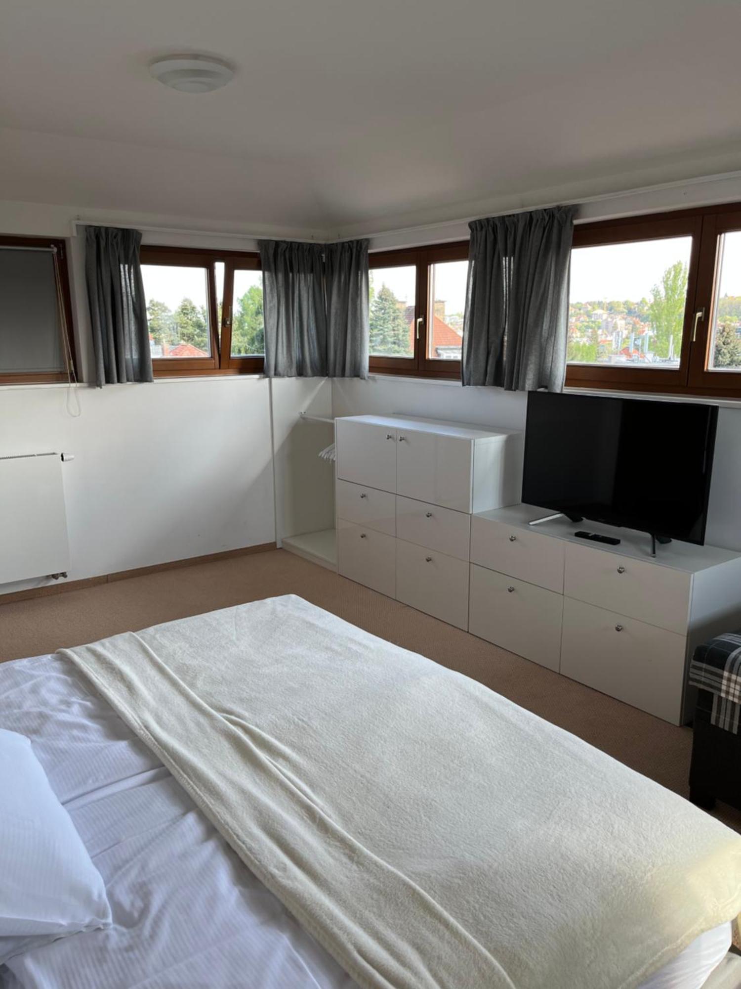 Residence Sarka Top プラハ エクステリア 写真